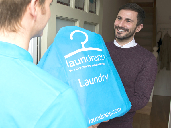 英国のオンデマンド型洗濯代行サービス「Laundrapp」