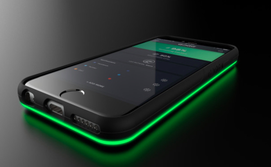 Iphoneケース Edge はledライトの色とパターンで通知を教えてくれて デザインもスリム Techable テッカブル