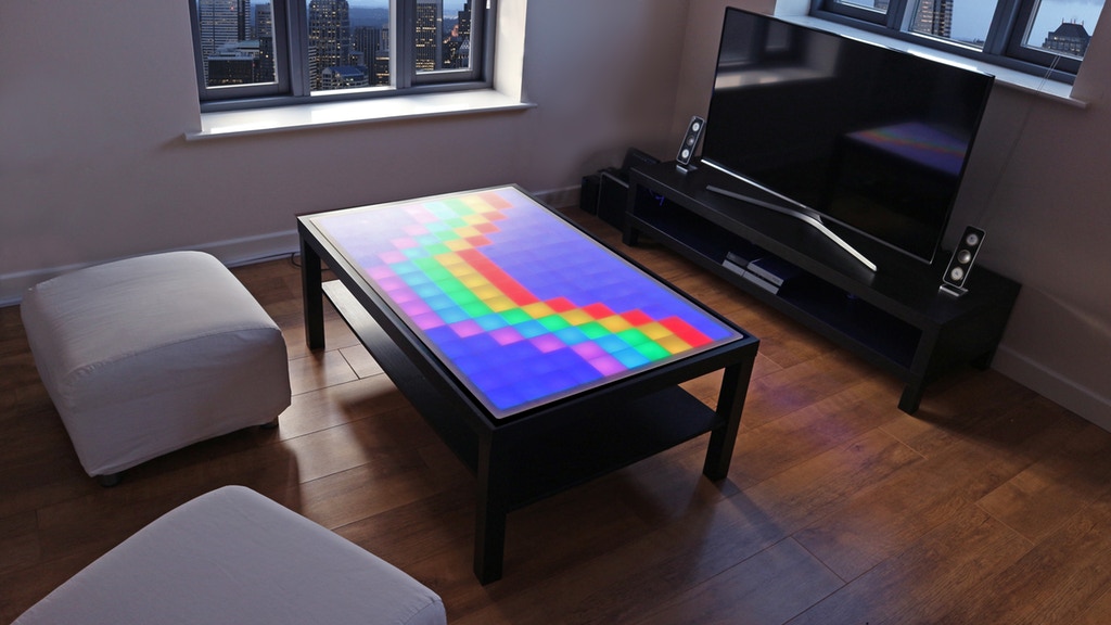 色鮮やかなドット風のアニメーションを投影するledライトテーブル Led Table はゲームプレイも可能 ガジェット通信 Getnews