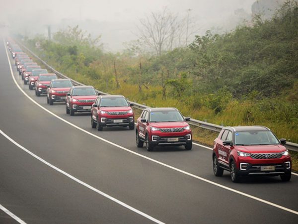 自動運転車55台による世界最長のパレード走行で中国の長安汽車がギネス認定を受ける Techable テッカブル