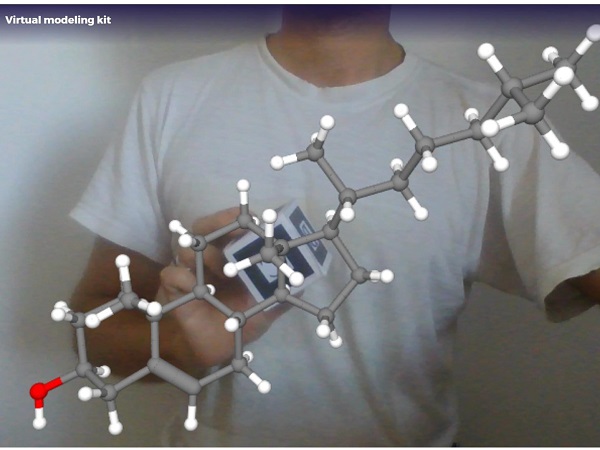 EPFLがARで化学が学べるWebサイトを無料公開！