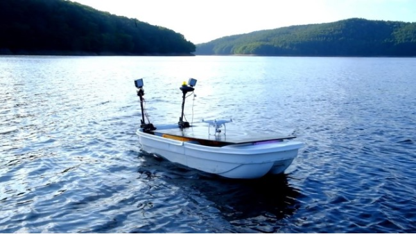 自動運転水上ドローン「Marine Drone」で密漁対策に挑む！